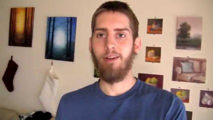 Vibrant Colors vs. Subdued Tones