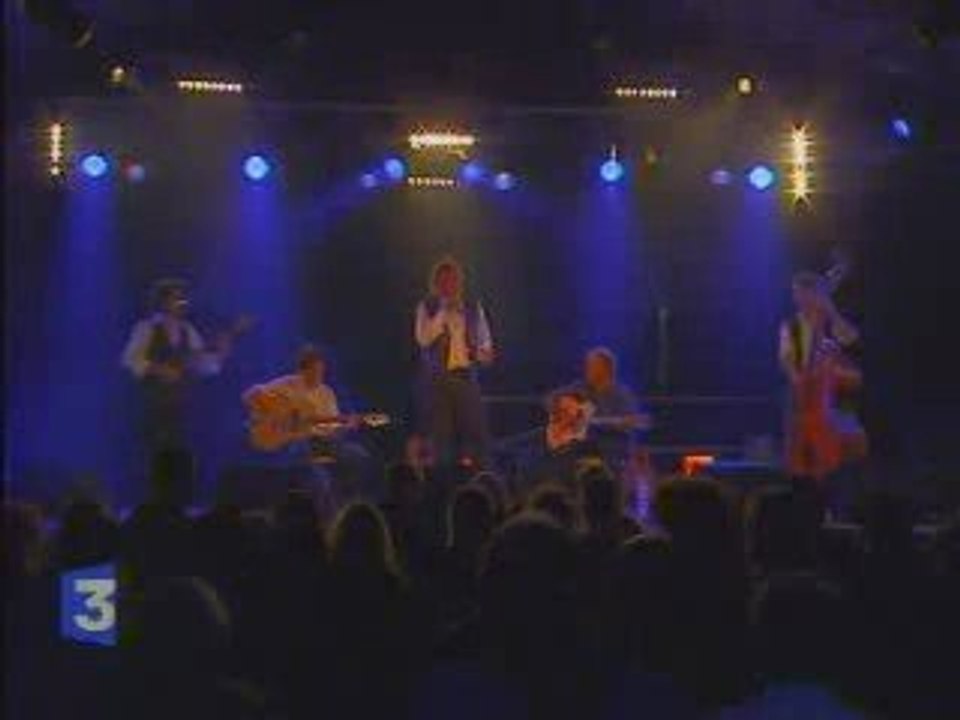 Les Polis Sont Acoustiques au festival AQUAROCK Lusignan 86