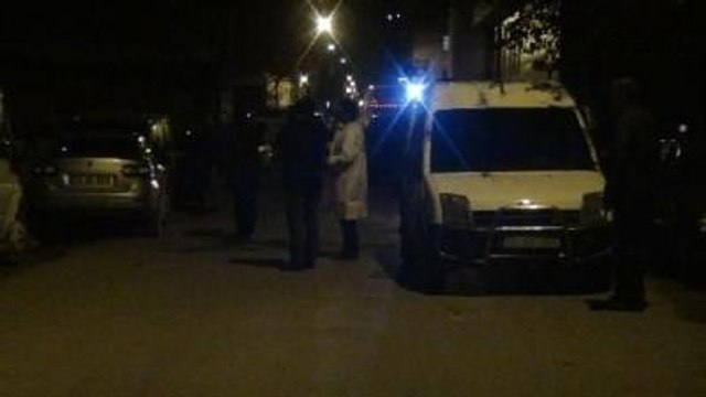 Ağaca Asılan Cansız Manken, Polisi Alarma Geçirdi