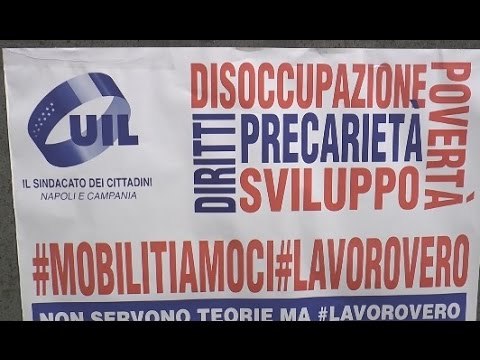 Napoli - Lavoro, la Uil si mobilita contro il ''Jobs Act'' -2- (04.11.14)