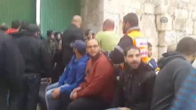 Mescid-i Aksa'ya Girişler Kapatıldı (2)