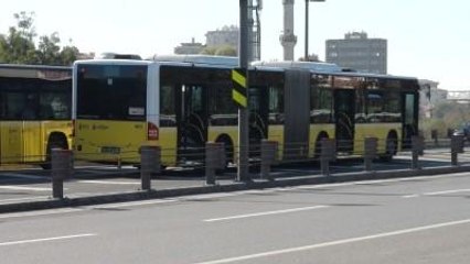 Metrobüste Şüpheli Çanta Paniği
