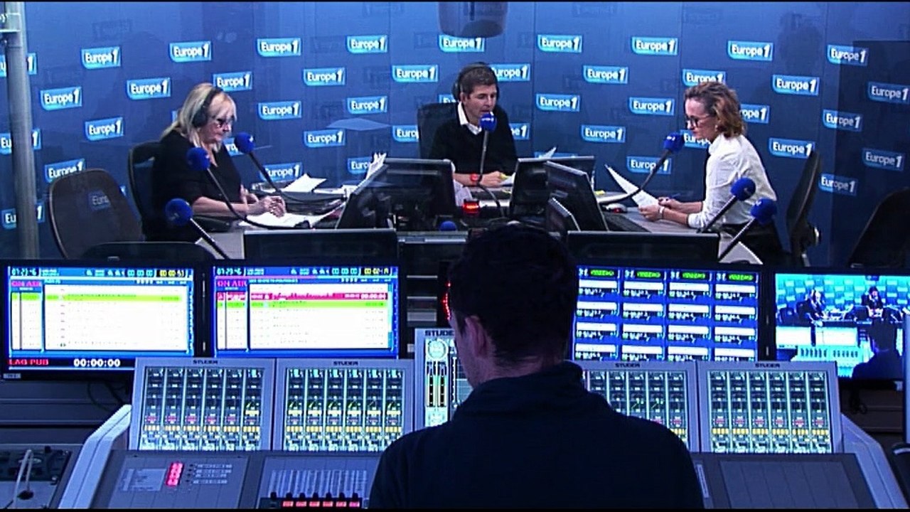 Manuel Valls se met en scène aux côtés de François Bayrou