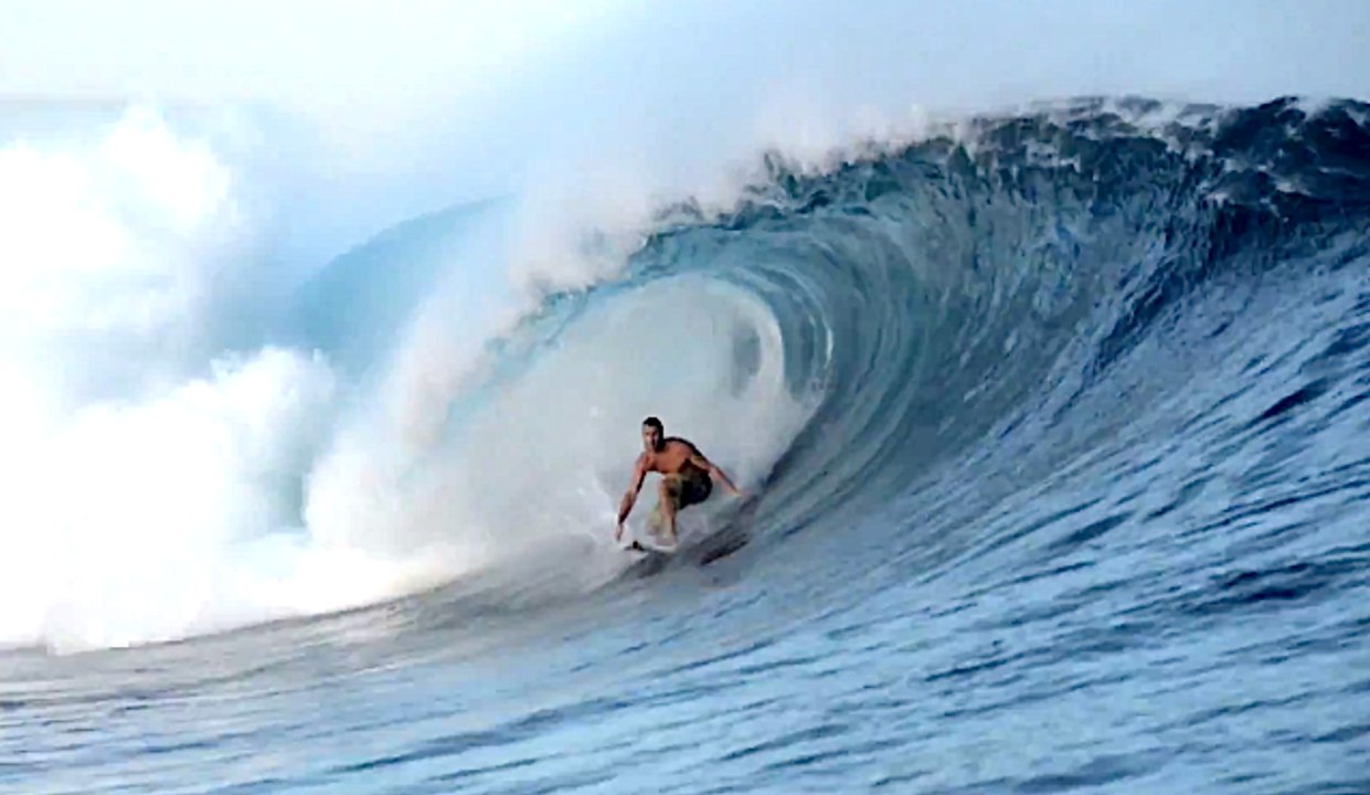 Billabong Lifes Better in Boardshorts