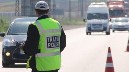 100 Bine Yakın Sürücünün Ehliyetine El Konuldu