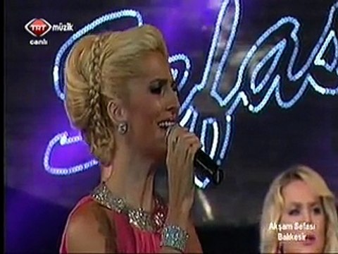 Melda Kuyucu - Dediler Zamanla Hep