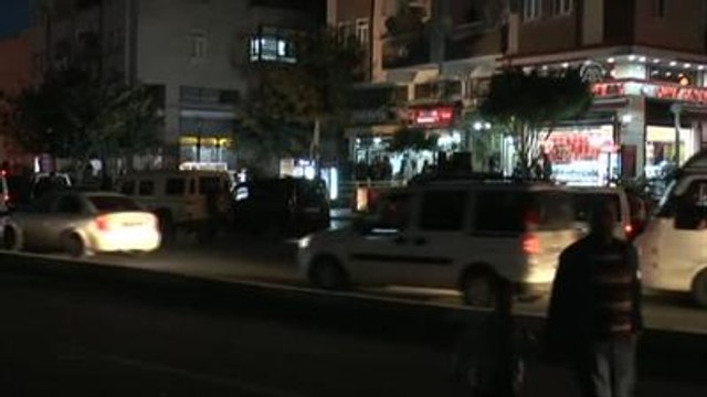 Diyarbakır Emniyet Müdürlüğü'nde Görevli Teknisyen Yardımcısına Silahlı Saldırı