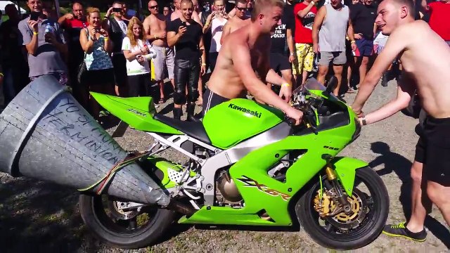 Kawasaki ZX6R Egzos Sesi - Araba Tutkum