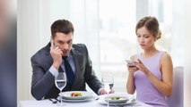 Restaurant Offers Discount For No Phone Dining