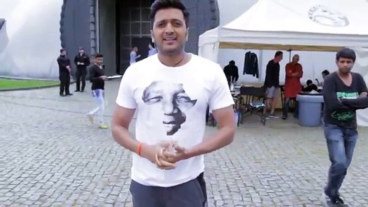 Riteish Deshmukh 2014 Ice Bucket Challenge - ALS Challenges
