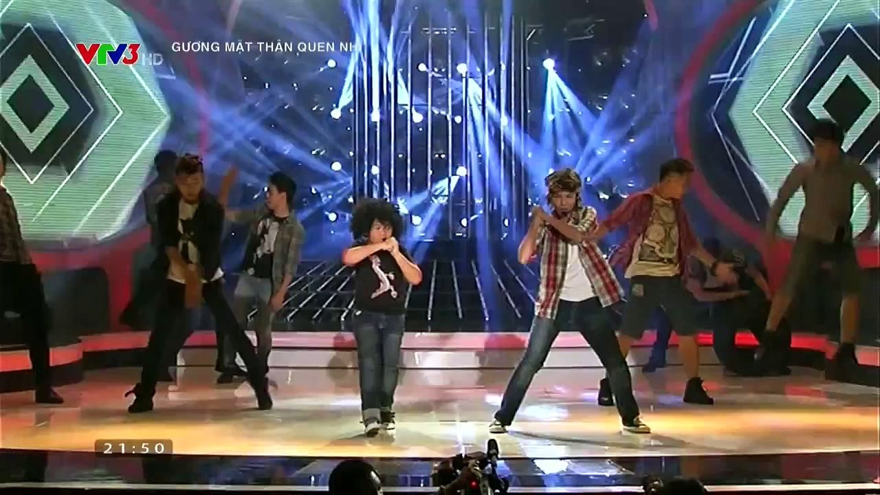 Gương mặt thân quen nhí 2014 - tập 4 - bé Gia Bảo và Thúy Uyên ( 24-10-2014) - m.thuymien.com