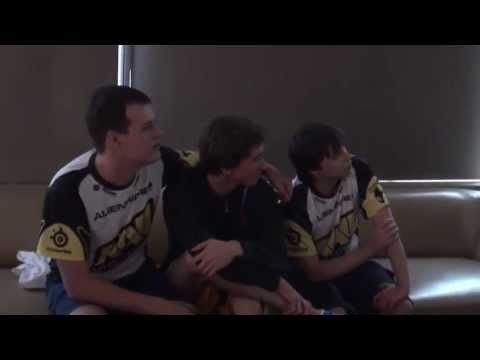 XBOCT and Funn1k watch Dendi's pub play @ The International 2013