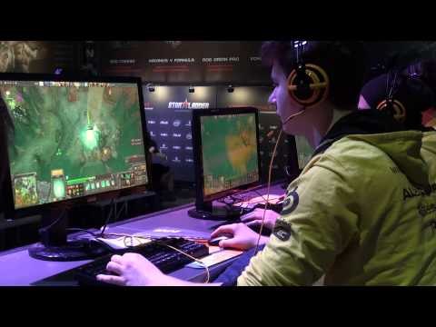 Captain Puppan playing in CyberArena @ StarLadder Season 4