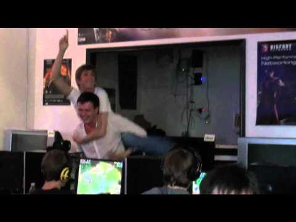 Dendi and XBOCT troll Puppey during his interview @ The International 2