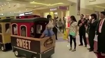 Marriage Proposal Turned Bad At The City Mall