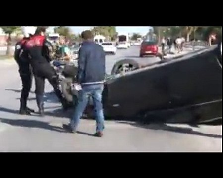 Pert Olmuş BMW'yi Gören Baba Oğlum Ölse Sevinirdim