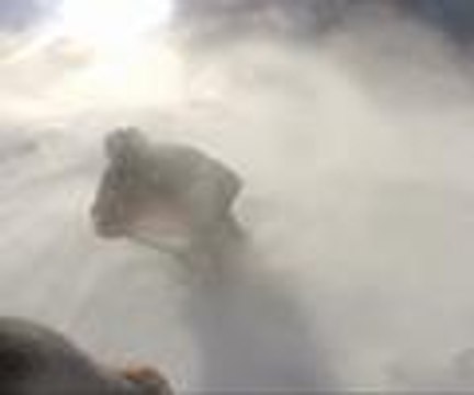 Mahsur kalan çoban askeri helikopterle kurtarıldı