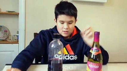Fail : il tente de faire du vin gazeux pour son père et loupe son coup !