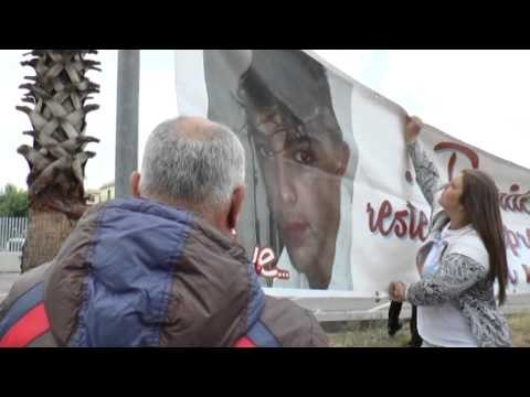 Napoli - Giustizia per Davide Bifolco e Stefano Cucchi, sit-in davanti tribunale -1- (05.11.14)