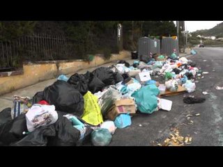 Video herunterladen: Napoli - Allarme discariche abusive in città (05.11.14)