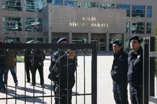 Yasa Dışı Dinleme Operasyonunda Çok Sayıda Polis Gözaltına Alındı