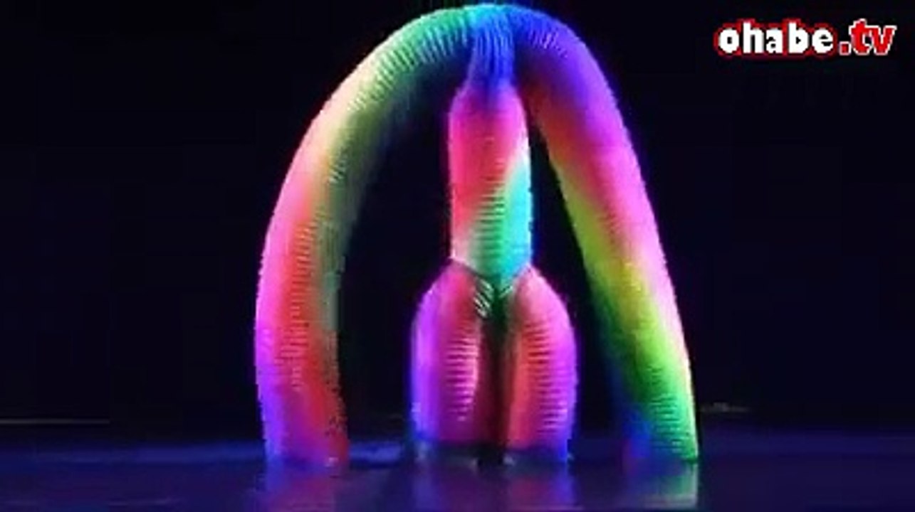 Bu adamın yaptıkları harika İnanılmaz Gösteri!