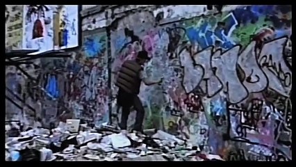 93. La belle rebelle (2011) - Trailer