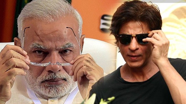 Shahrukh Khan TARGETS Narendra Modi Goverment - WATCH