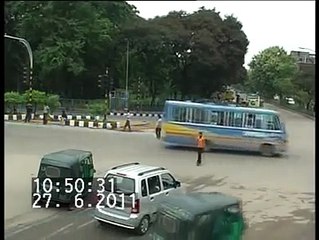 Live Bus Accident, Farmget, Dhaka, Bangladesh