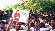 shahrukh Khan Fans to Star in His Upcoming Movie Fans