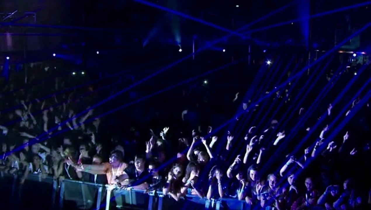 Don't You Worry Child Swedish House Mafia ft John Martin