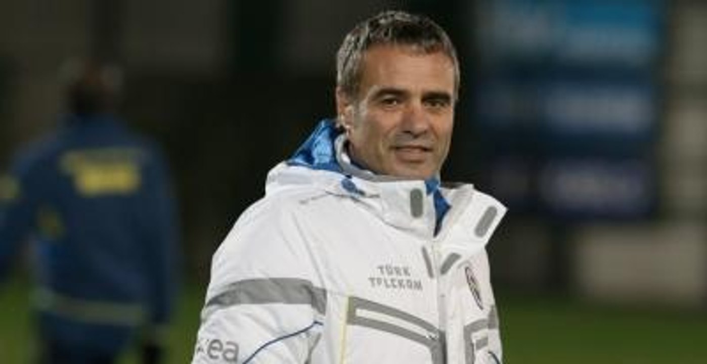 Ersun Yanal: Trabzonspor'dan Teklif Geldi, Şu An Kabul Etmedim