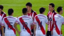 River Plate 3-2 Estudiantes (River win 5-3 on aggregate)