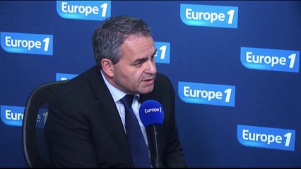 Xavier Bertrand : "Sarkozy aime-t-il quelqu'un à part lui ?"