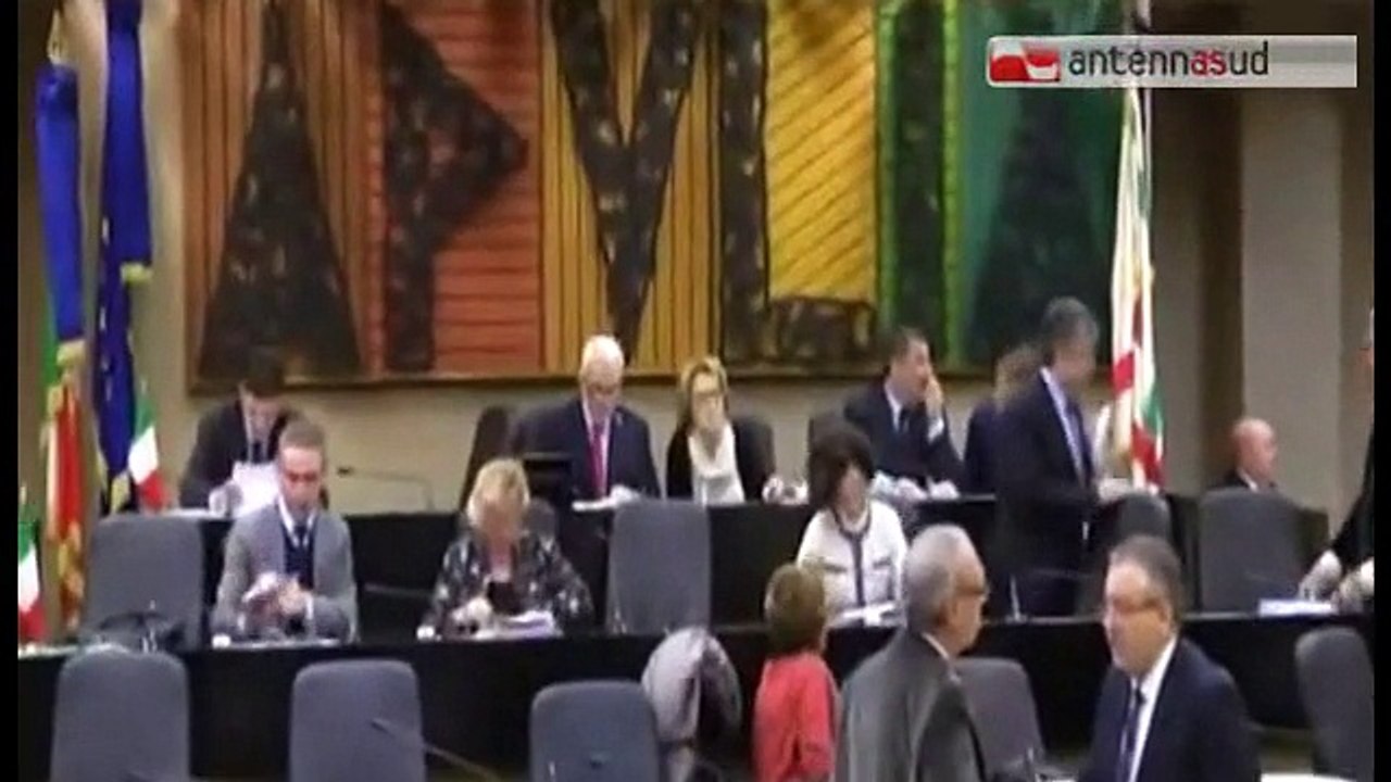 TG 06.11.14 Primarie del centrosinistra, tra scontri e tentativi di ricucire