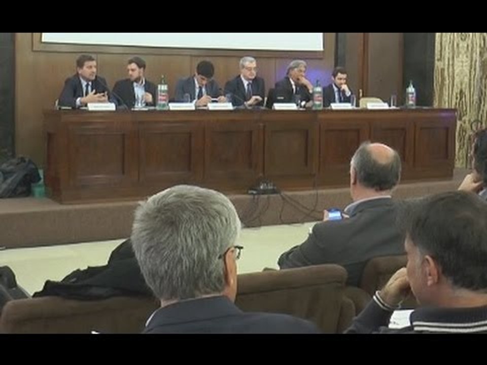 Napoli - Risparmio energetico, convegno al Banco di Napoli (06.11.14)