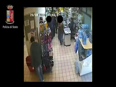 Messina - Preso il rapinatore al supermercato (06.11.14)