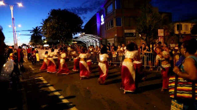 Fête de la lumière à Saint Pierre Réunion - Dipavali 2013.