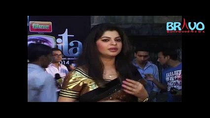 he 13th Indian Telly Awards 2014 has started in Mumbai and the entire television world is dressed their best to walk the red carpet and attend the event.