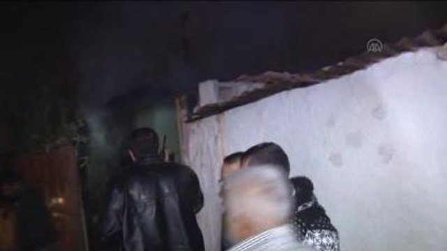 Anne ile Engelli Oğlu Alevlerin Arasında Kaldı