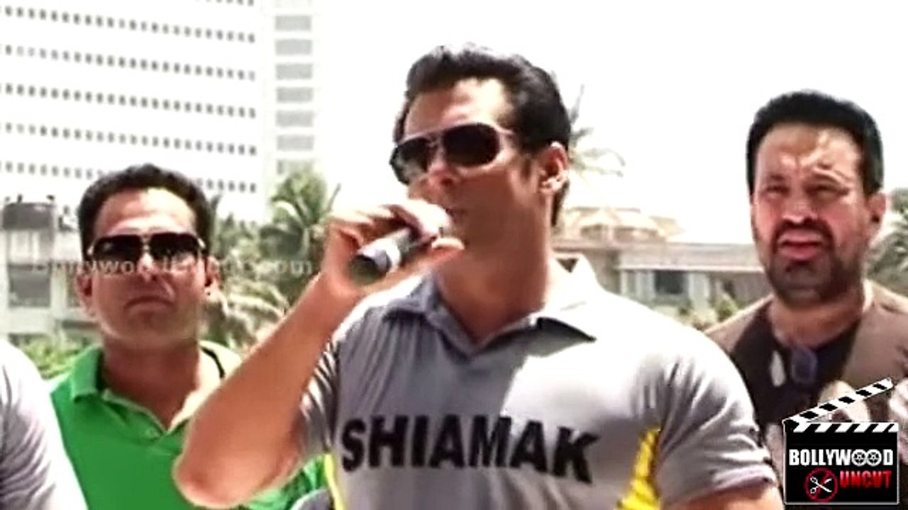 Prem Ratan Dhan Payo - Salman Khan's Muhurat Sh...