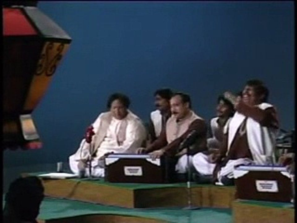 Aj Sik Mitran Di - Nusrat Fateh Ali Khan Qawwal - Kalam Peer Meher Ali Shah Golra Sharif