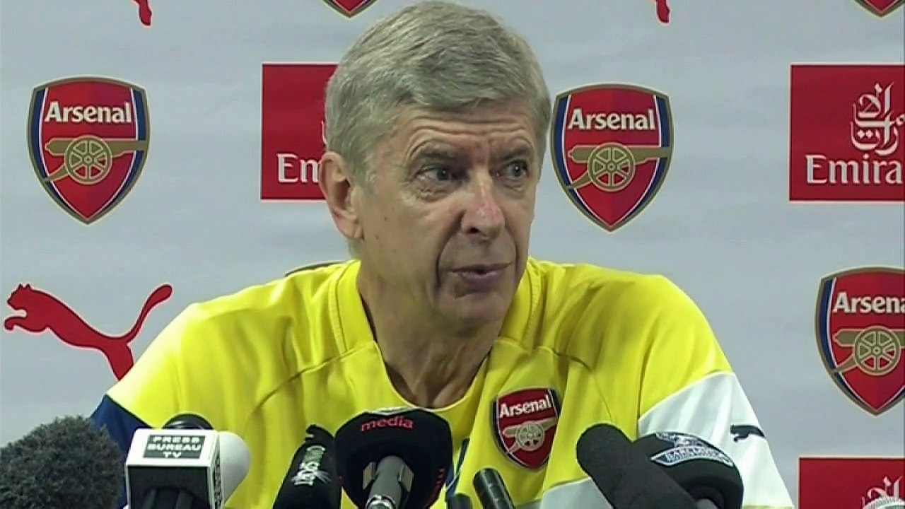Wenger: What do fifth officials do?