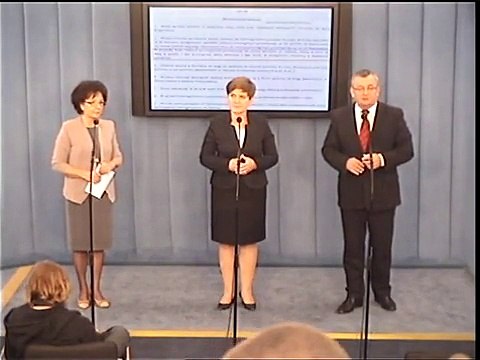 Poseł Elżbieta Witek - konferencja z 6 listopada 2014 r.