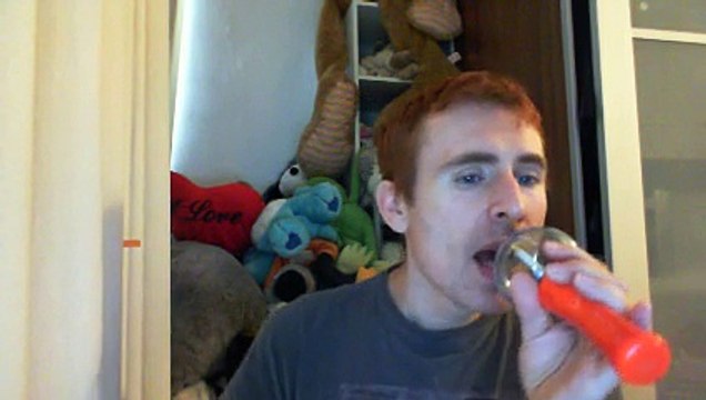 Wiwi égratigne ça aurait dû être moi de Leila Chicot