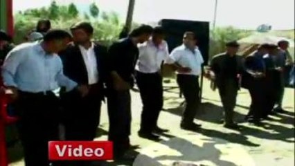 Annesi Nehir'in Bu Görüntüleriyle Avunuyor