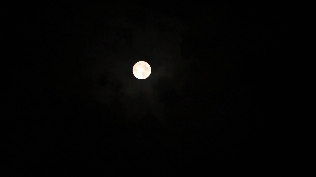 Full Moon Time Lapse