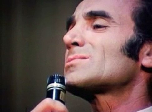 Charles Aznavour - Hier encore