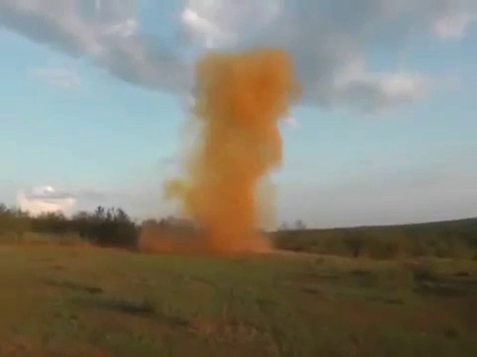 Chasser le porc sauvage à l'explosif : fou!