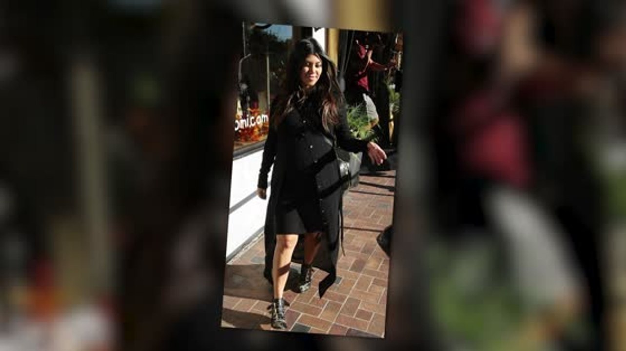 Kourtney Kardashian ist eine coole Mama, sie genießt einen Tag mit Schwester Khloe und Mutter Kris Jenner